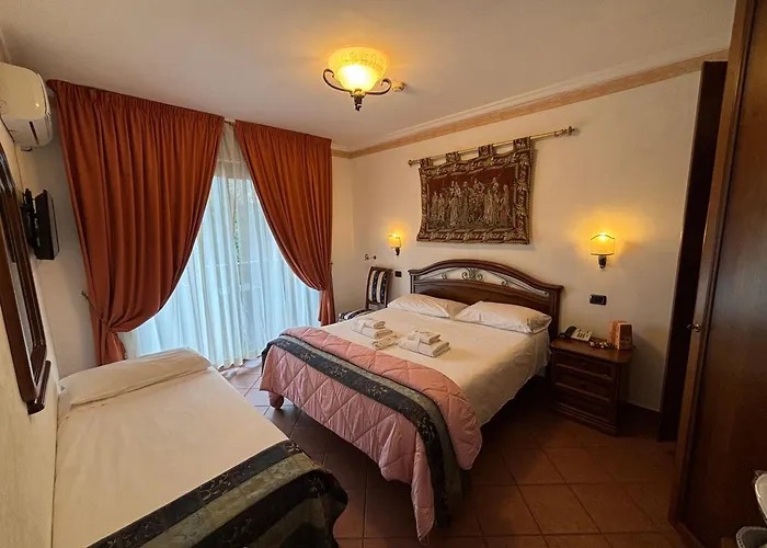 Euro House Inn Airport